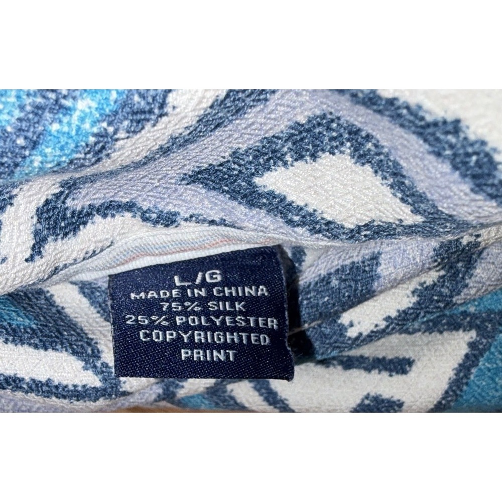 Tommy Bahama‎ Mens Silk Blend Camp Button Up Large Geometric Coconut Button - Picture 8 of 8